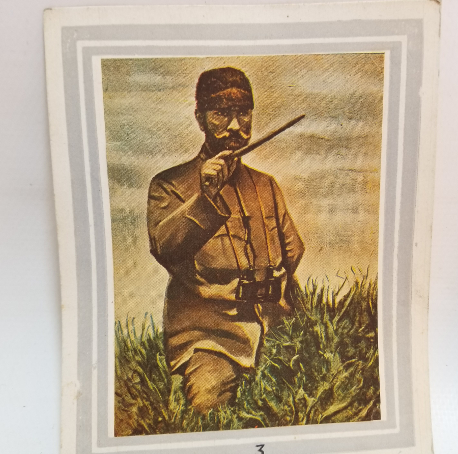 PASPARTUSUNDA ATATÜRK RESİMLERİ