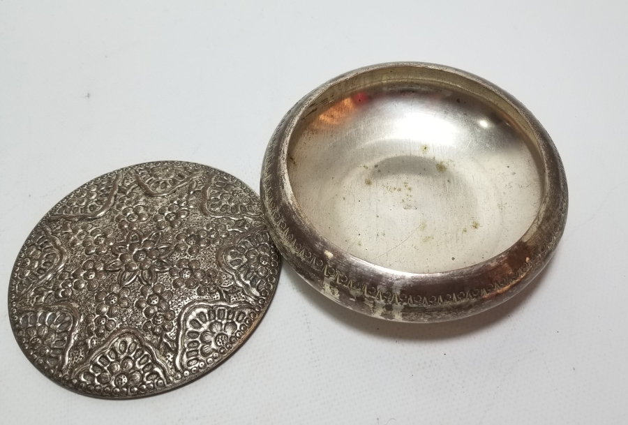 GÜMÜŞ KAPLAMA ANTİKA KAPAKLI KUTU