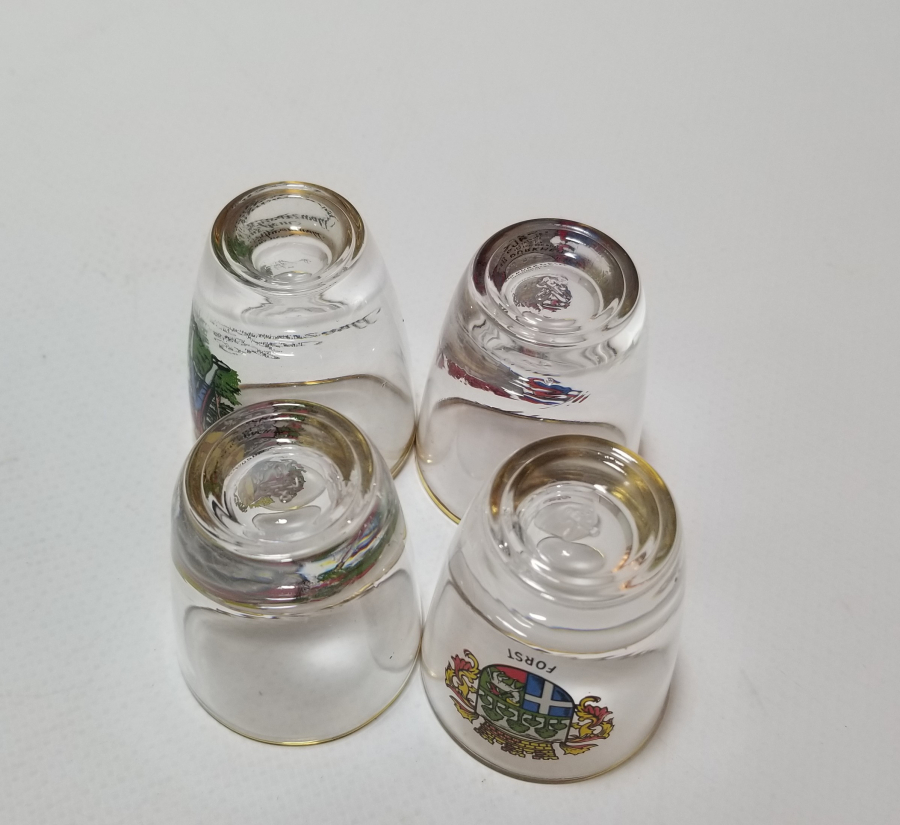 ÜZERİ ALTIN VARAKLI ANTİKA SHOT BARDAĞI LOTU