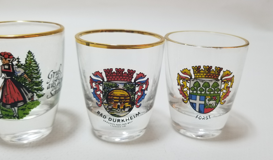 ÜZERİ ALTIN VARAKLI ANTİKA SHOT BARDAĞI LOTU