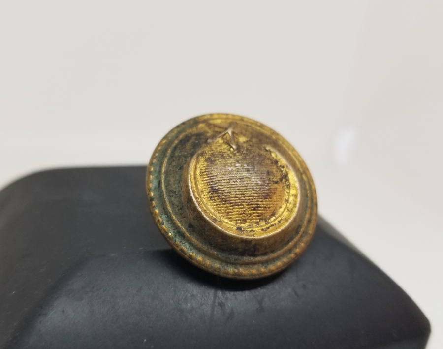 ÜZERİ ALTIN VERMEYLİ CUMHURİYET BAŞLARI SUBAY DÜĞMESİ