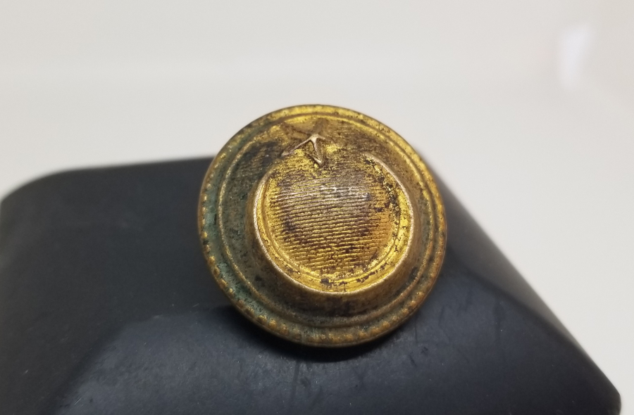 ÜZERİ ALTIN VERMEYLİ CUMHURİYET BAŞLARI SUBAY DÜĞMESİ