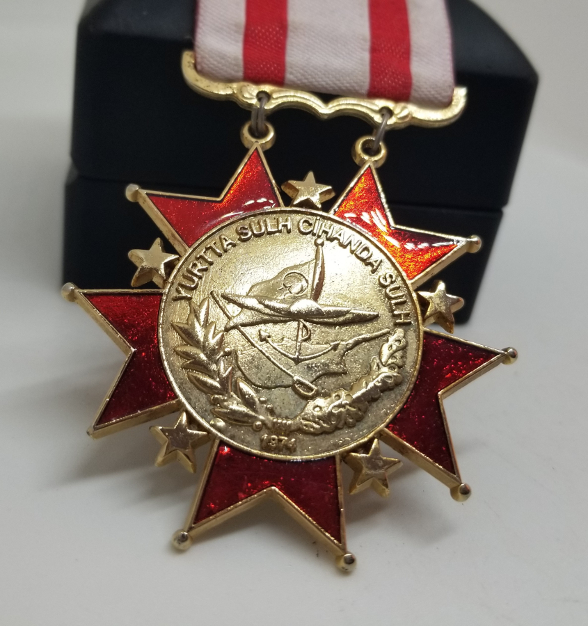 ORİJİNAL ASKI VE KURDELASI İLE KIBRIS BARIŞ HAREKATI MADALYASI