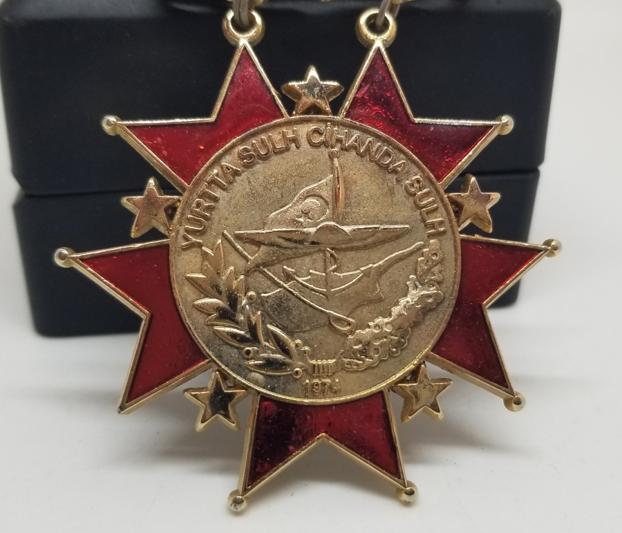 ORİJİNAL ASKI VE KURDELASI İLE KIBRIS BARIŞ HAREKATI MADALYASI