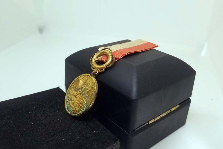 ORİJİNAL İPEK ASKISIYLA ALTIN KAPLAMA TUNÇ DONANMA İANE MADALYASI