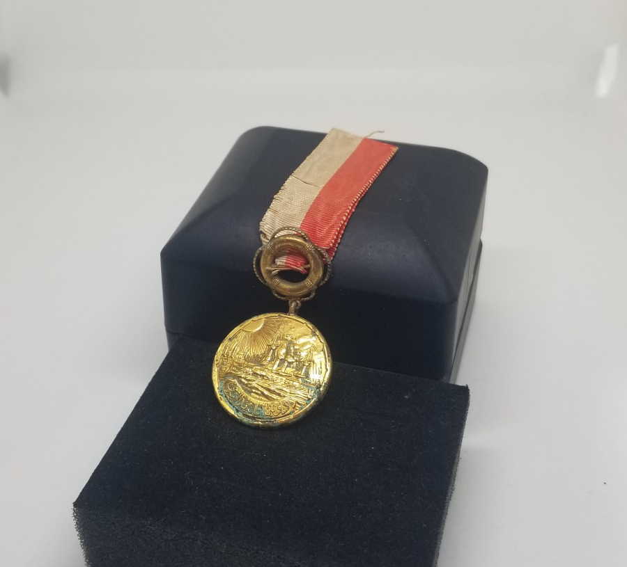 ORİJİNAL İPEK ASKISIYLA ALTIN KAPLAMA TUNÇ DONANMA İANE MADALYASI