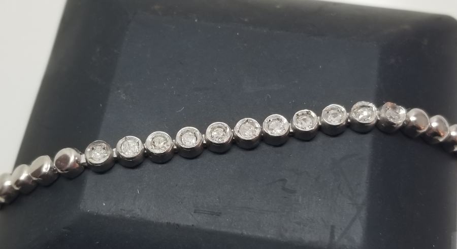 PIRLANTA TAŞLI ÖZEL YAPIM BİLEKLİK