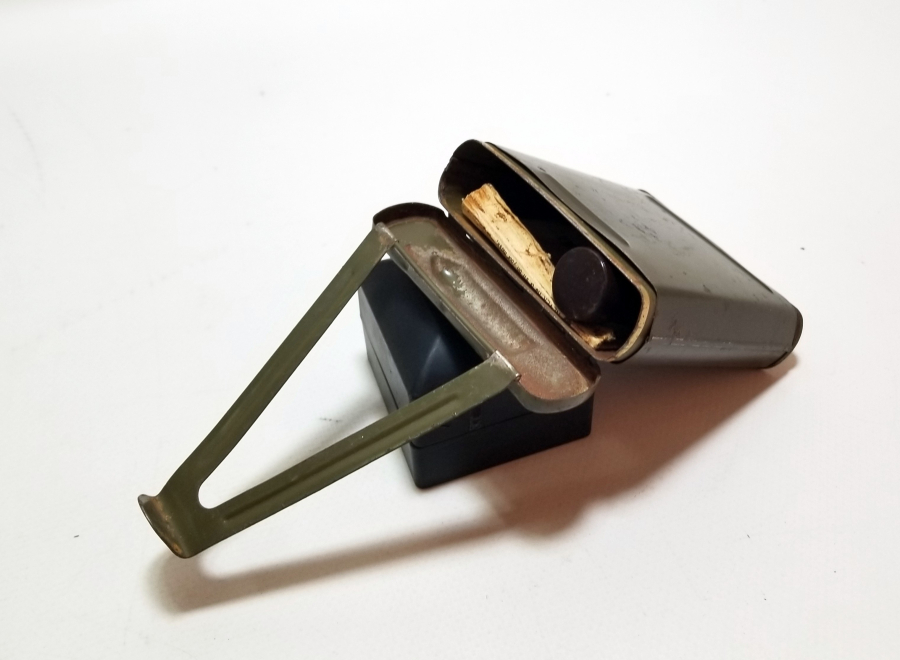 1. DÜNYA SAVAŞI DÖNEMİ NADİR İNGİLİZ METAL HARP PAKETİ