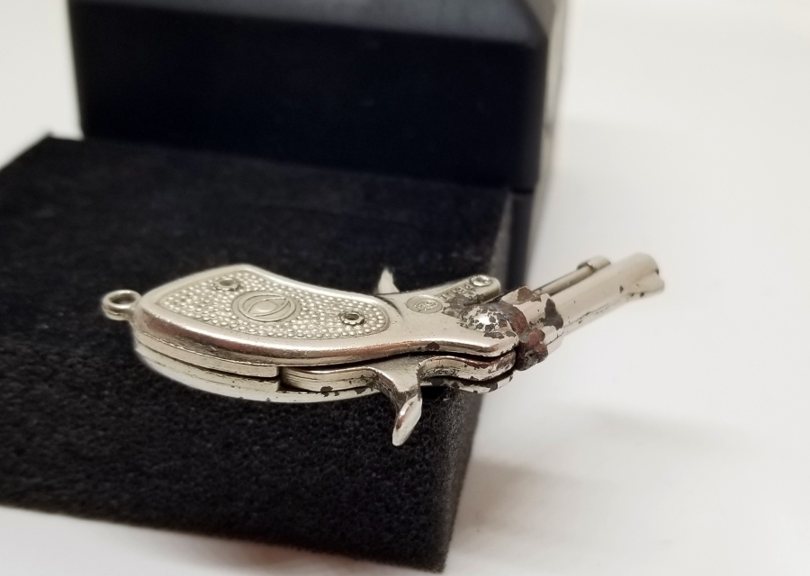 ANTİKA METAL MANTAR TABANCASI