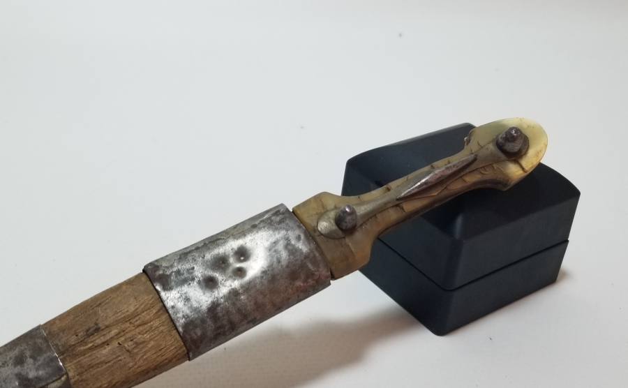 ORİJİNAL KININDA OSMANLI DÖNEMİ BOYNUZ SAPLI AFYON KAMASI