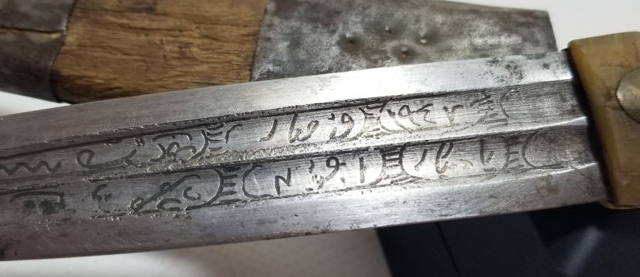 ORİJİNAL KININDA OSMANLI DÖNEMİ BOYNUZ SAPLI AFYON KAMASI