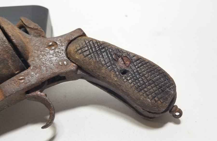 1. DÜNYA SAVAŞI DÖNEMİ OSMANLI SUBAY TABANCASI