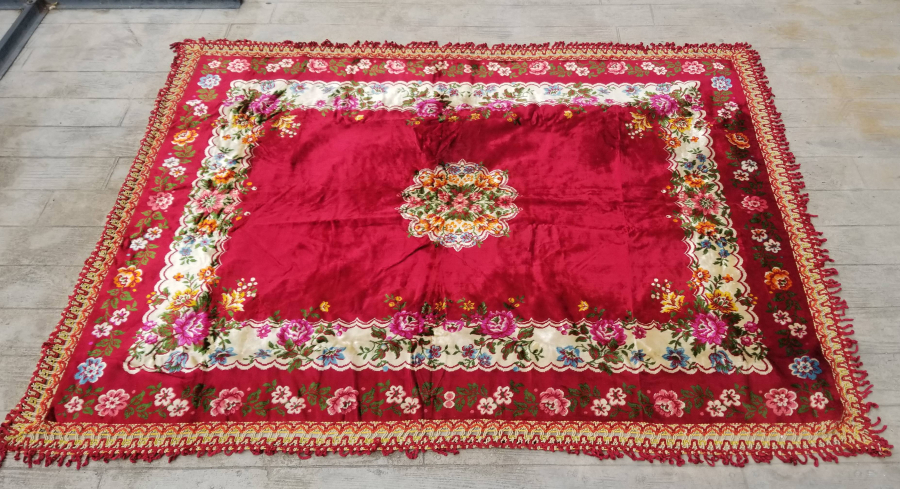 BÜYÜK BOY ANTİKA FLOŞ İPEK DUVAR HALISI