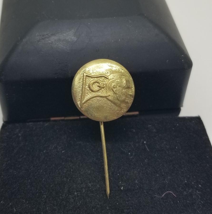 KABARTMA İŞÇİLİKLİ ANTİKA ATATÜRK ROZET