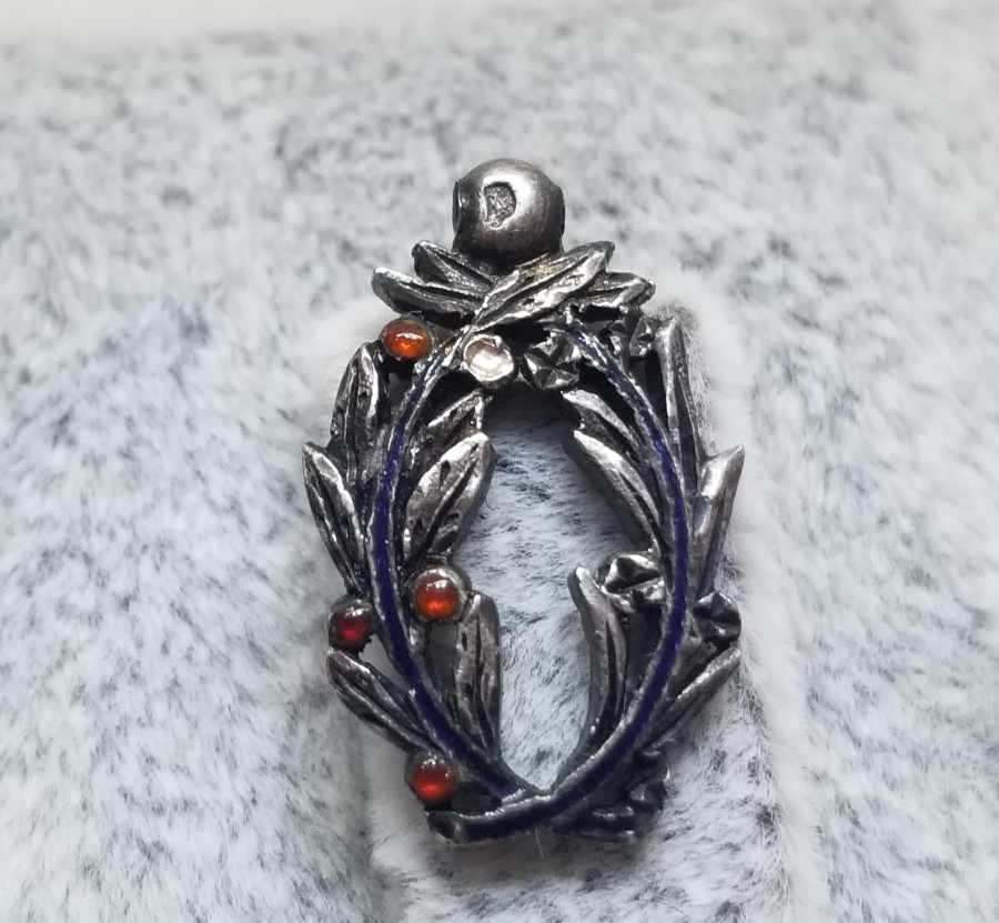 ÜZERİ MİNE İŞÇİLİKLİ ANTİKA GÜMÜŞ MADALYA PARÇASI