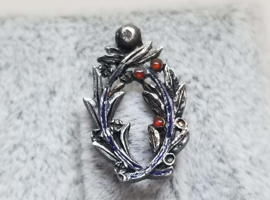 ÜZERİ MİNE İŞÇİLİKLİ ANTİKA GÜMÜŞ MADALYA PARÇASI