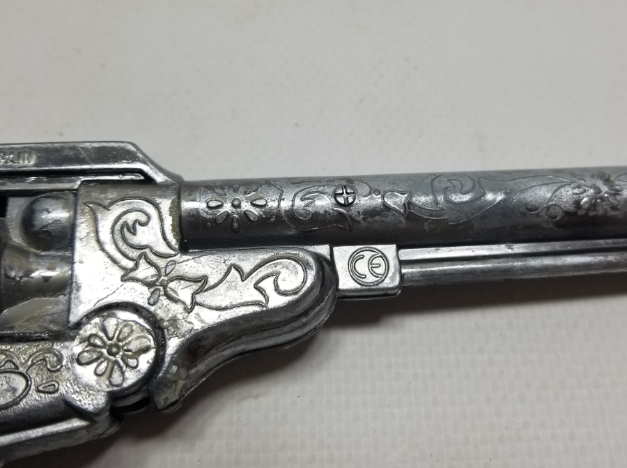 ANTİKA METAL OYUNCAK KAPSÜL TABANCASI