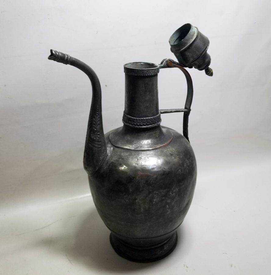 ÜZERİ HAYAT AĞAÇLI NADİR TİPTE OSMANLI DÖNEMİ BAKIR İBRİK