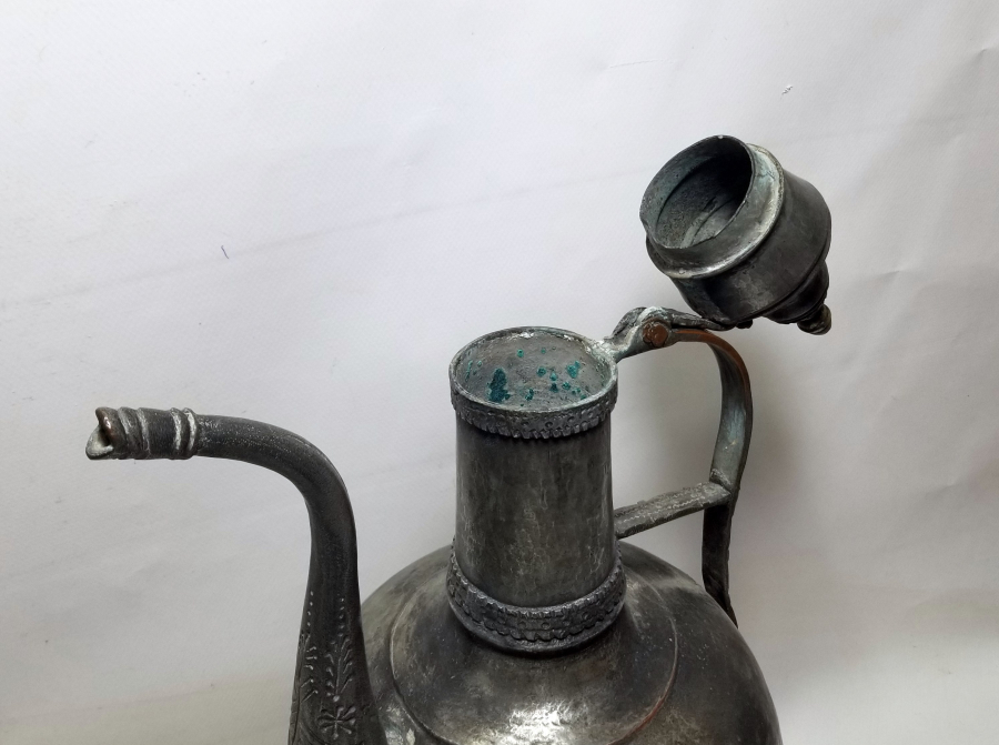 ÜZERİ HAYAT AĞAÇLI NADİR TİPTE OSMANLI DÖNEMİ BAKIR İBRİK