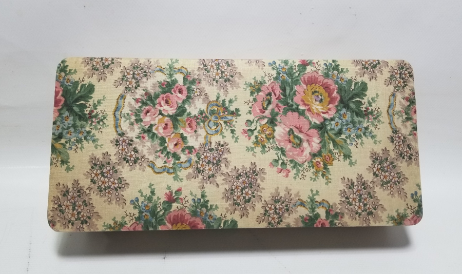 UZAKDOĞU YAPIMI İPEK MÜCEVHER KUTUSU