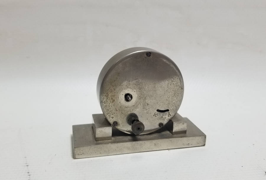 KURMALI ANTİKA MASA SAATİ