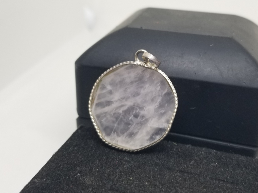 ÜZERİ DUALI NECEF TAŞLI GÜMÜŞ NAZAR KOLYESİ