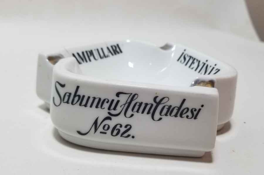 CUMHURİYET BAŞLARI ÇEKOSLAVAK YAPIMI KALE LAMBALARI PROMOSYON KÜLLÜK