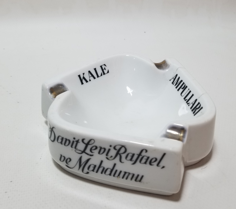 CUMHURİYET BAŞLARI ÇEKOSLAVAK YAPIMI KALE LAMBALARI PROMOSYON KÜLLÜK