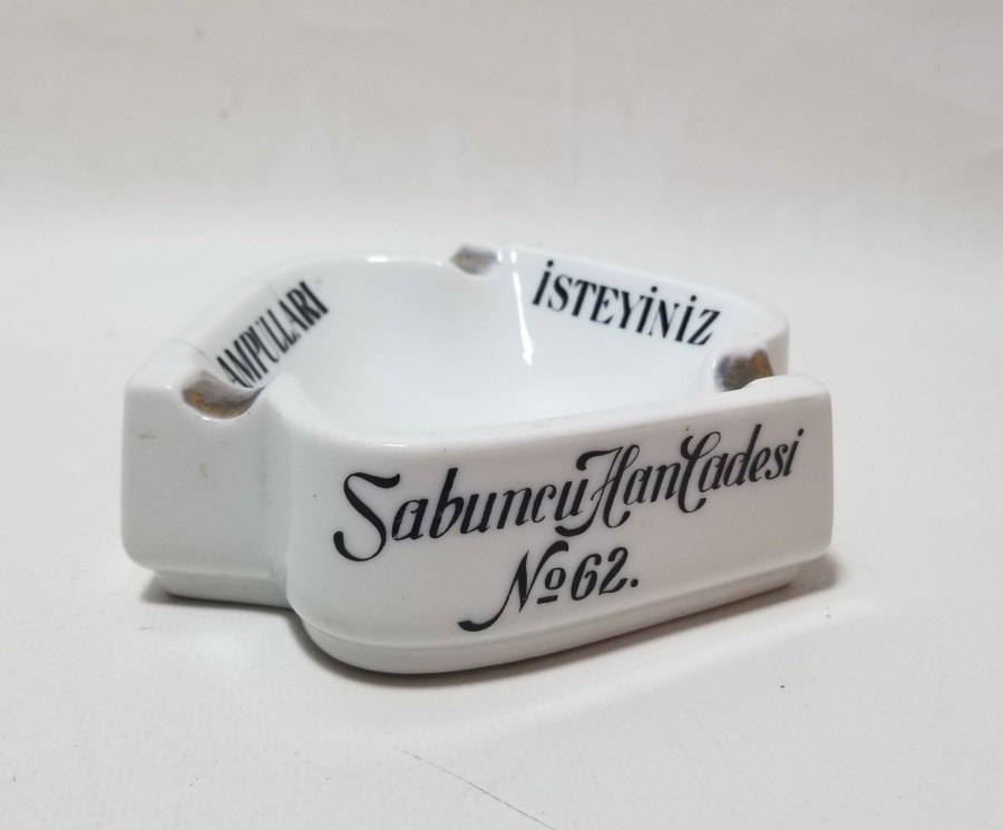 CUMHURİYET BAŞLARI ÇEKOSLAVAK YAPIMI KALE LAMBALARI PROMOSYON KÜLLÜK