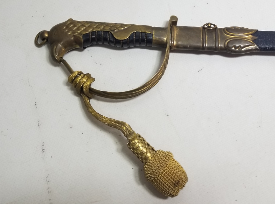 KARTAL BAŞLI HAVACI SUBAY KILICI