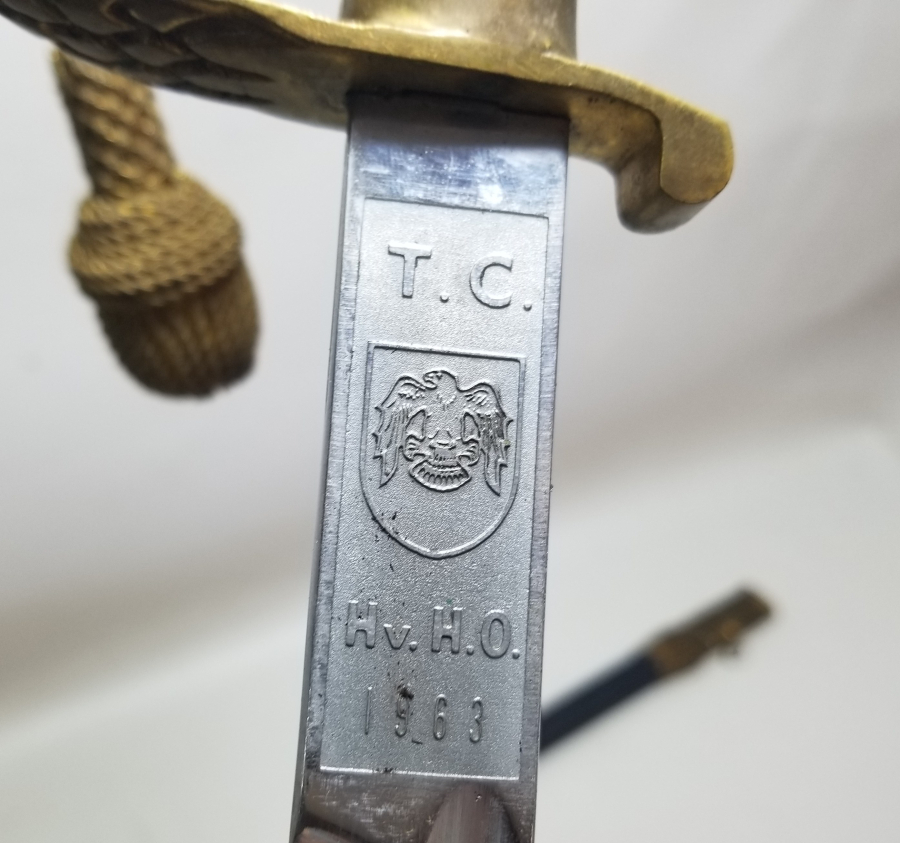 KARTAL BAŞLI HAVACI SUBAY KILICI