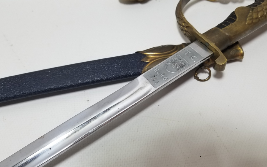 KARTAL BAŞLI HAVACI SUBAY KILICI