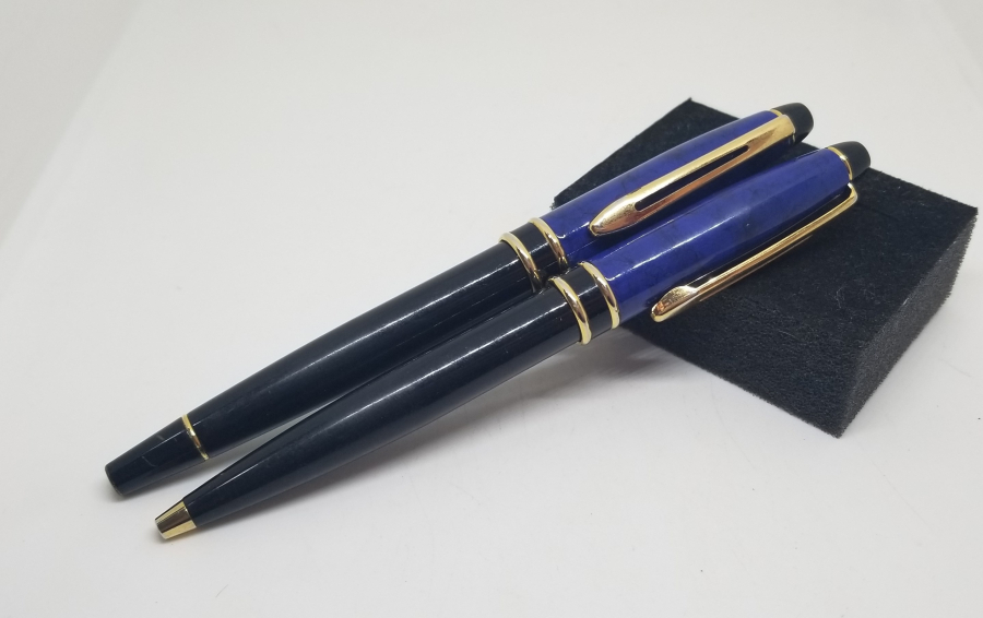 DOLMA VE PİLOT KALEMDEN OLUŞAN ALTIN KAPLAMA İKİ ADET ANTİKA KALEM