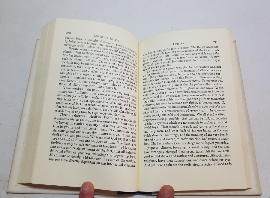 İNGİLİZCE SEÇİLMİŞ MAKALELER İSİMLİ KİTAP