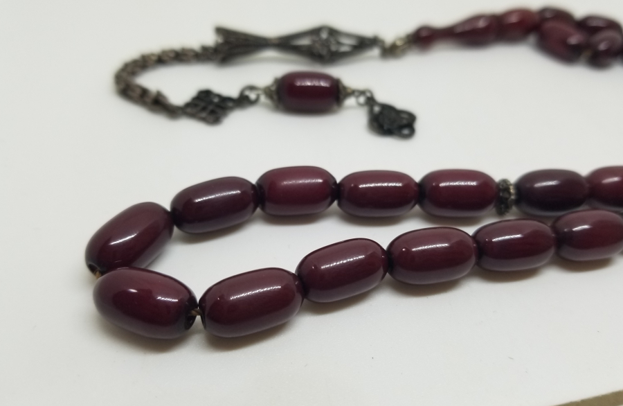 ESKİ PARÇADAN YAPILMIŞ USTA İŞİ GÜMÜŞ PÜSKÜLLÜ ALMAN TESPİH