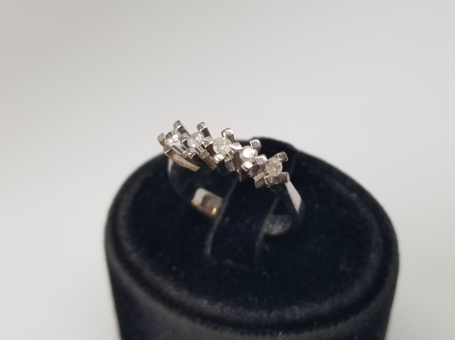 PIRLANTA TAŞLI BEŞTAŞ MODEL ÖZEL YAPIM YÜZÜK