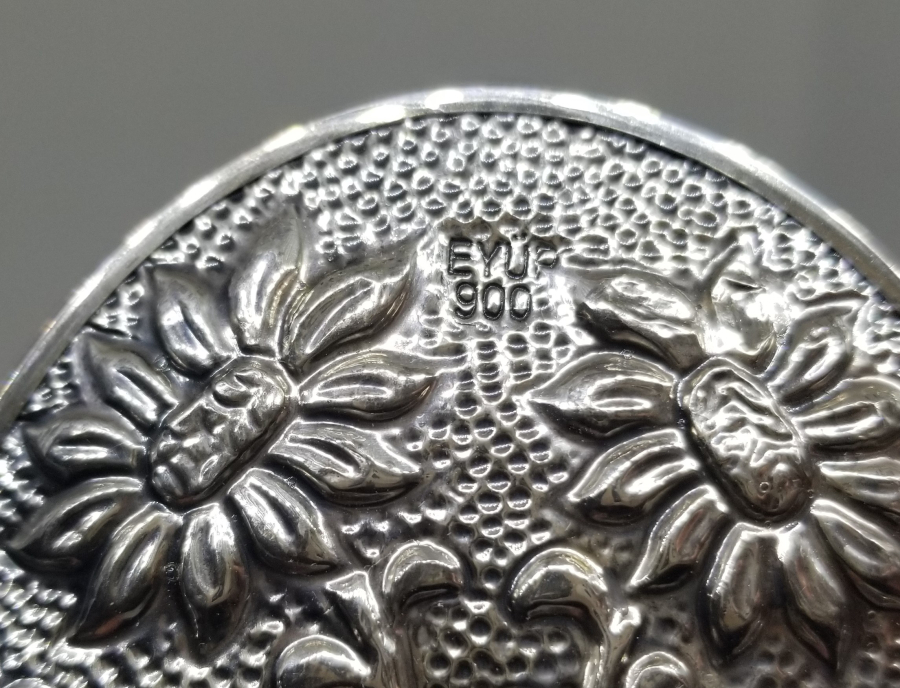 KABARTMA İŞÇİLİKLİ ANTİKA GÜMÜŞ EL AYNASI