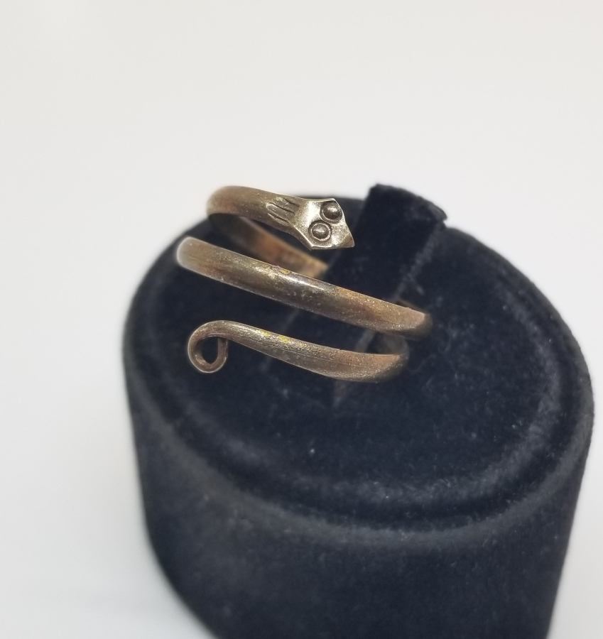 KABARTMA İŞÇİLİKLİ YILAN FORMLU OSMANLI DÖNEMİ RUM İŞİ YÜZÜK