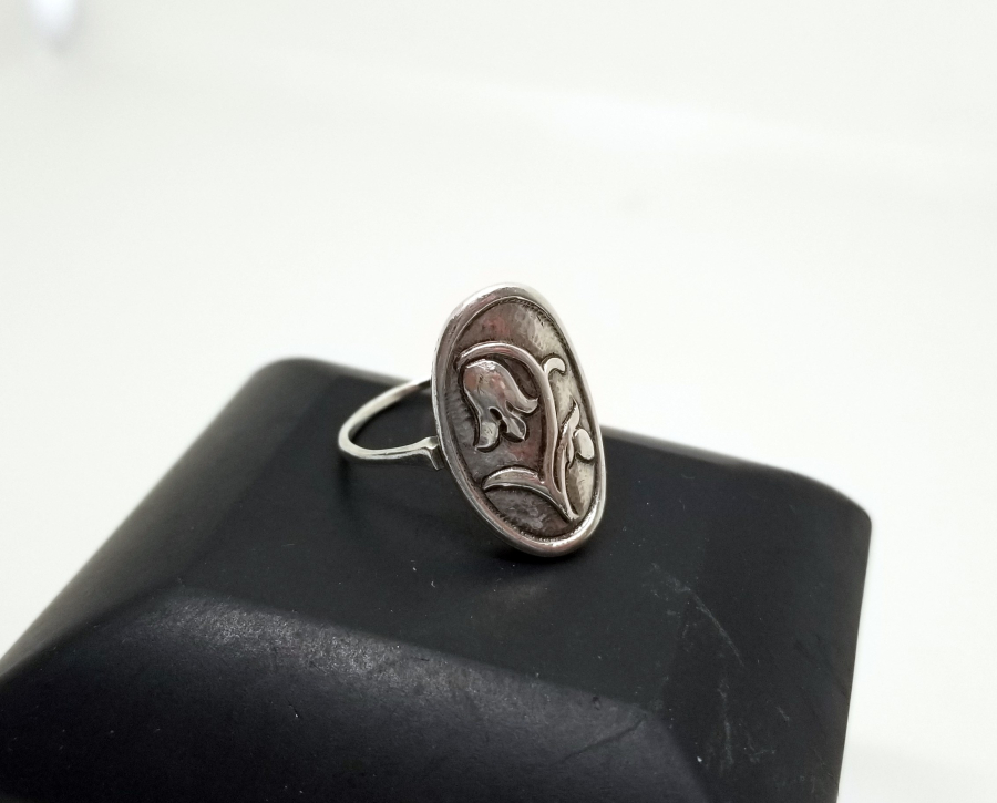 KABARTMA İŞÇİLİKLİ ANTİKA GÜMÜŞ YÜZÜK