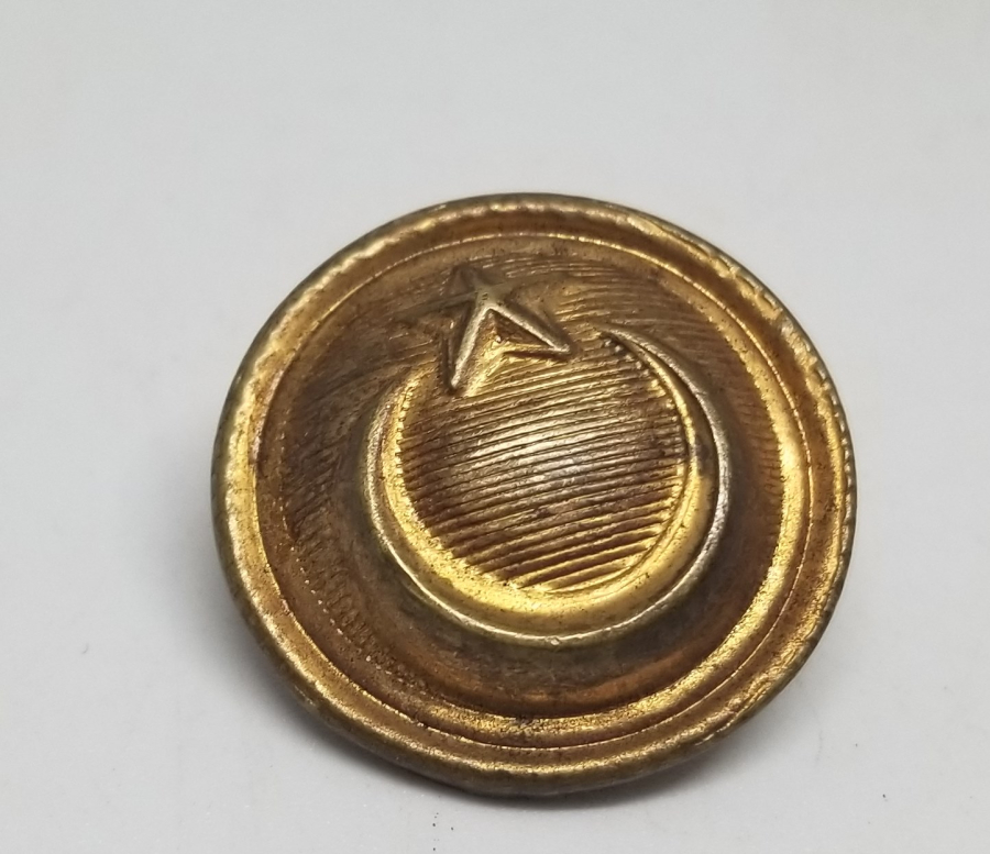 ÜZERİ ALTIN VERMEYLİ ANTİKA SUBAY DÜĞMESİ