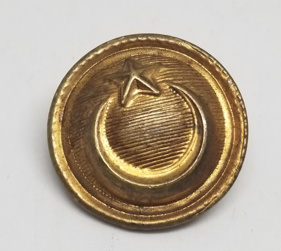 ÜZERİ ALTIN VERMEYLİ ANTİKA SUBAY DÜĞMESİ