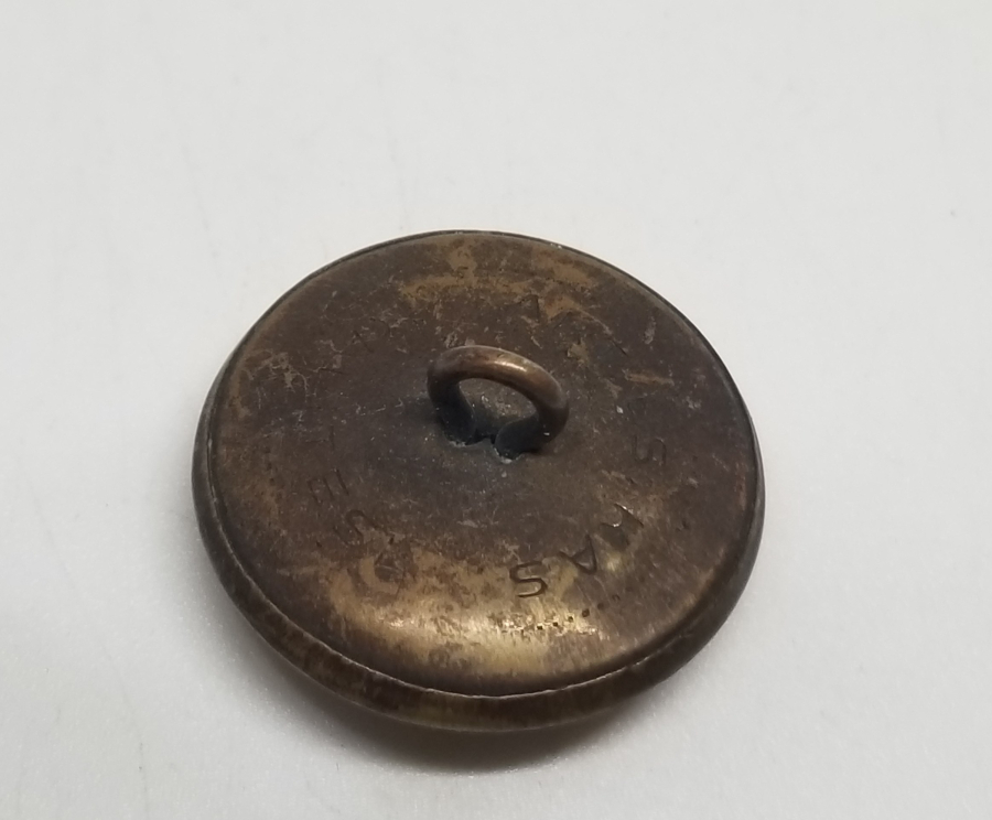 ÜZERİ ALTIN VERMEYLİ ANTİKA SUBAY DÜĞMESİ