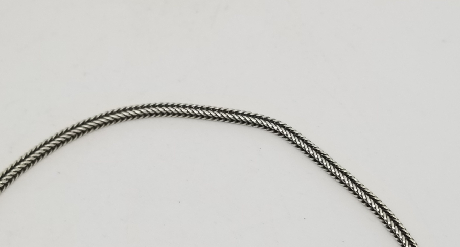 KIRÇILLI MODEL GÜMÜŞ BİLEKLİK