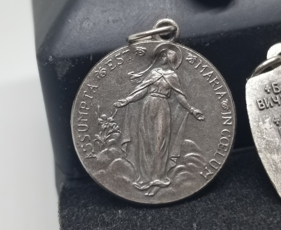 ANTİKA VAFTİZ KOLYESİ LOTU