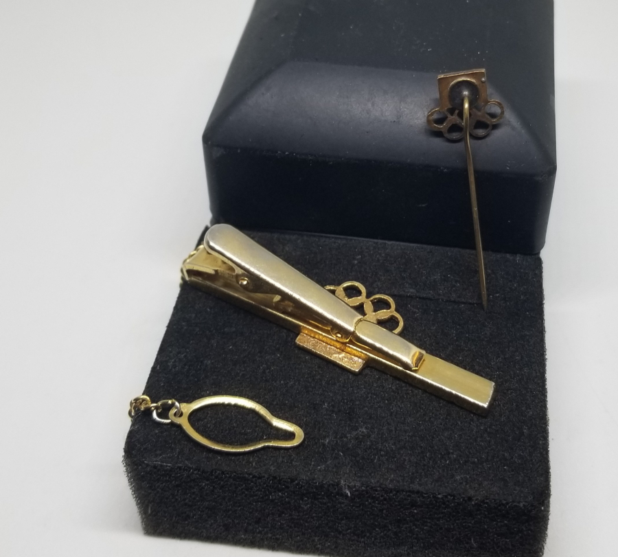 OLİMPİYATLAR KONULU ANTİKA KRAVAT İĞNESİ VE ROZET