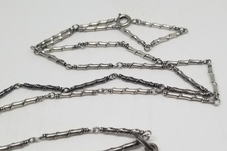 GÜMÜŞ ZİNCİRLİ ANTİKA VAFTİZ KOLYESİ