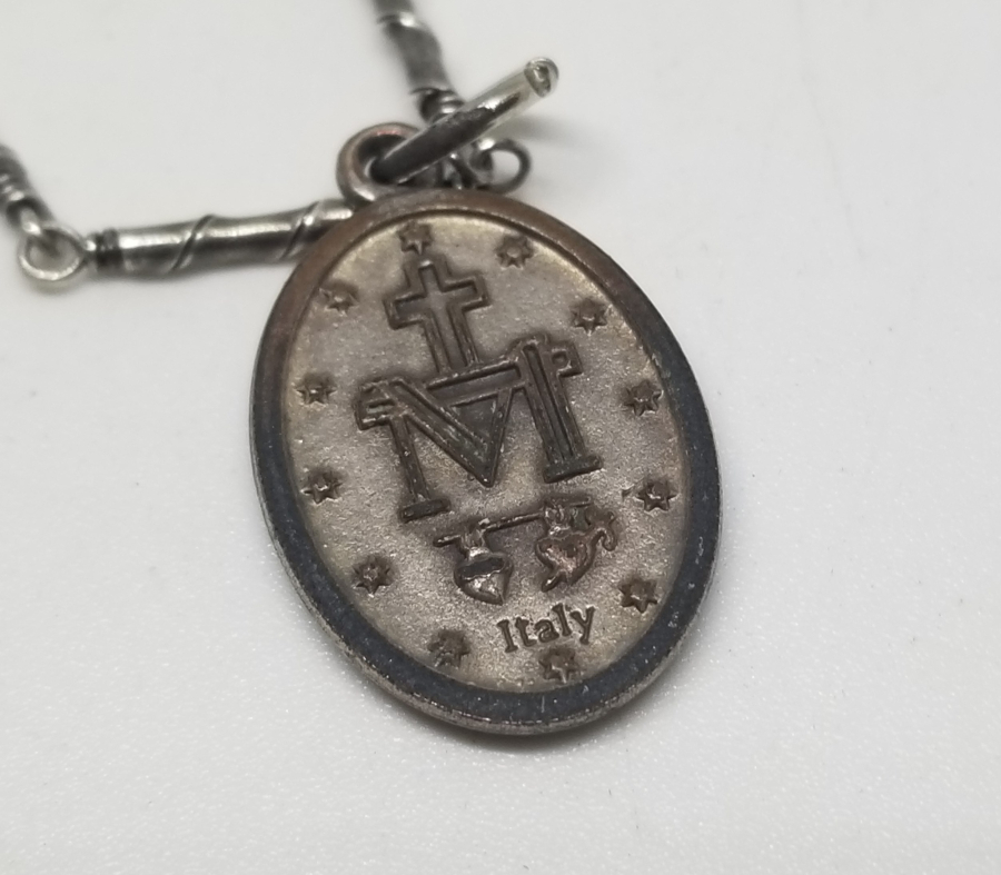 GÜMÜŞ ZİNCİRLİ ANTİKA VAFTİZ KOLYESİ