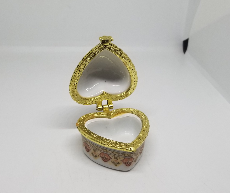 ÜZERİ YAZILI ANTİKA PORSELEN MÜCEVHER KUTUSU