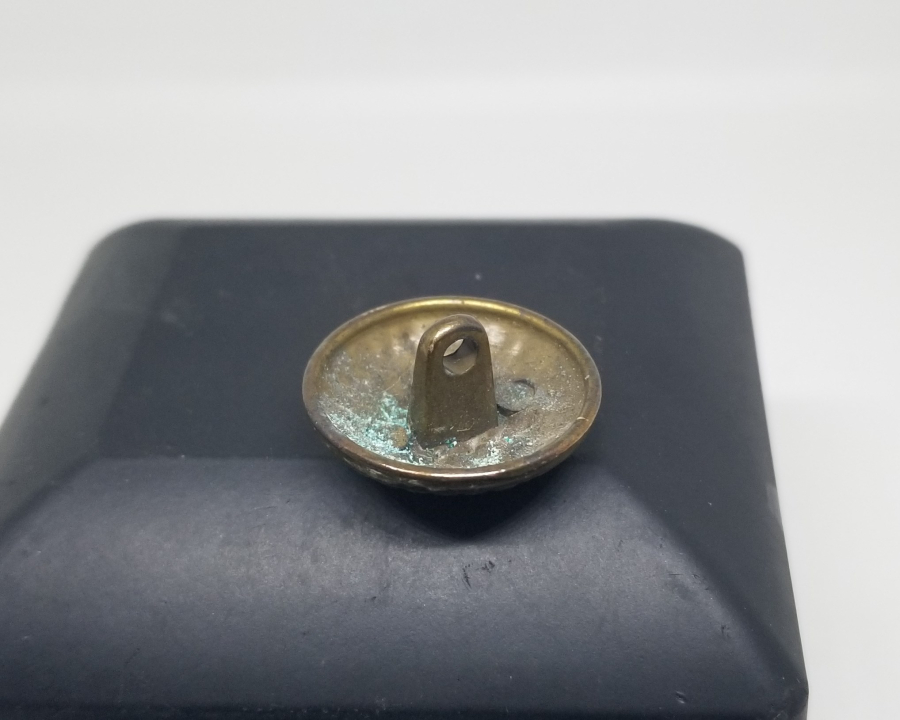 ANTİKA İNGİLİZ SUBAY DÜĞMESİ