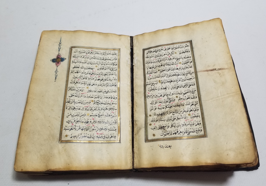 OSMANLI DÖNEMİ EL YAZMA ALTIN VARAKLI KUR'AN-I KERİM